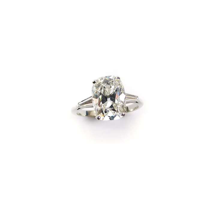 Single stone cushion cut diamond ring, 4.12ct F VS1
